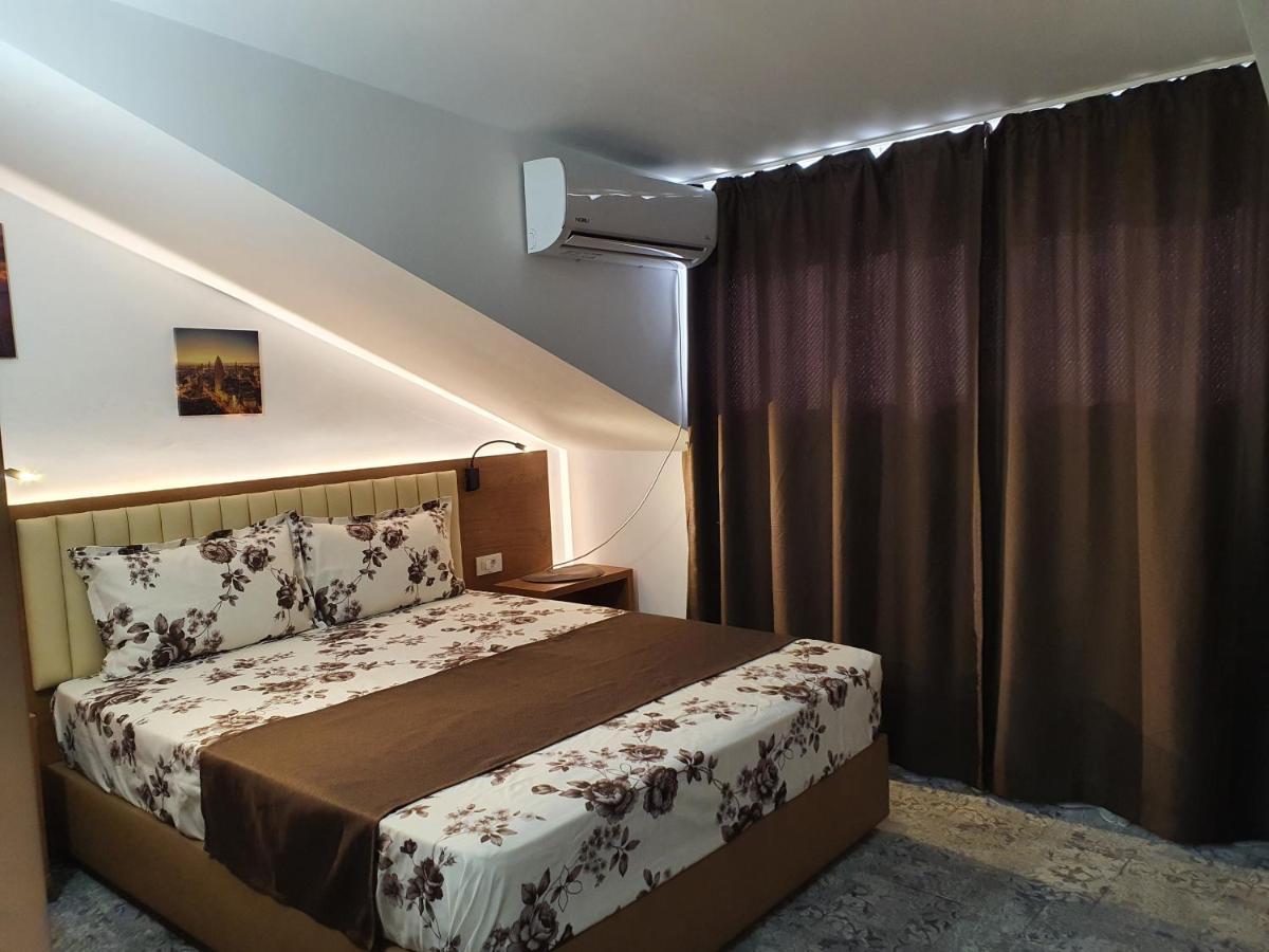 Stay Inn Rediu Valea Lupului  Exterior foto